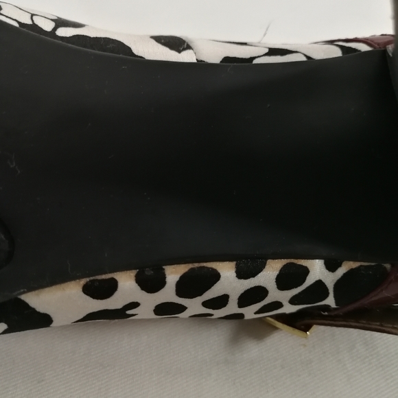 Madden Girl AnimalPrint OpenToe MaryJane heels - Picture 6 of 8